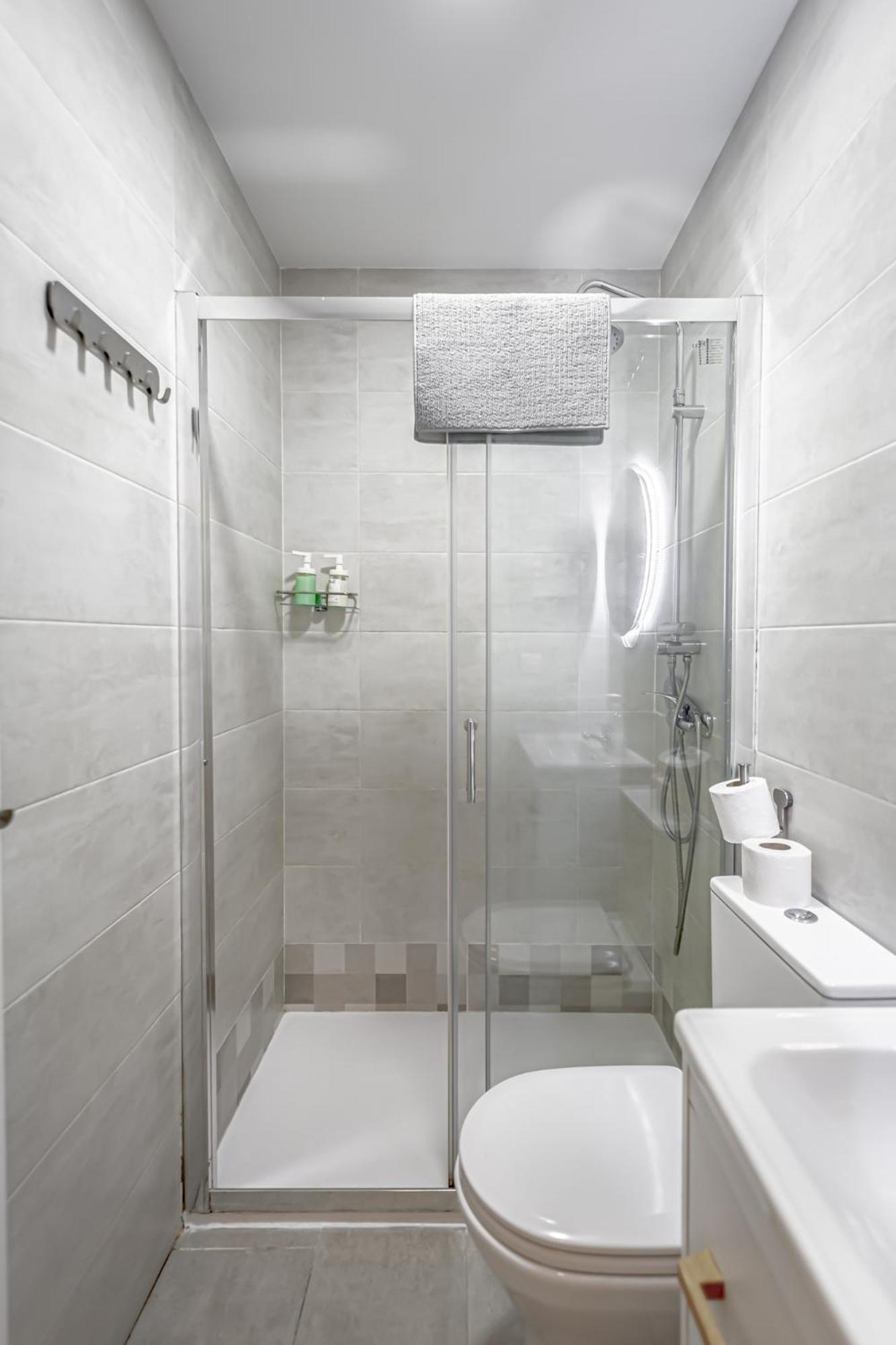 Apartamentos Tetuan Madrid Kamer foto